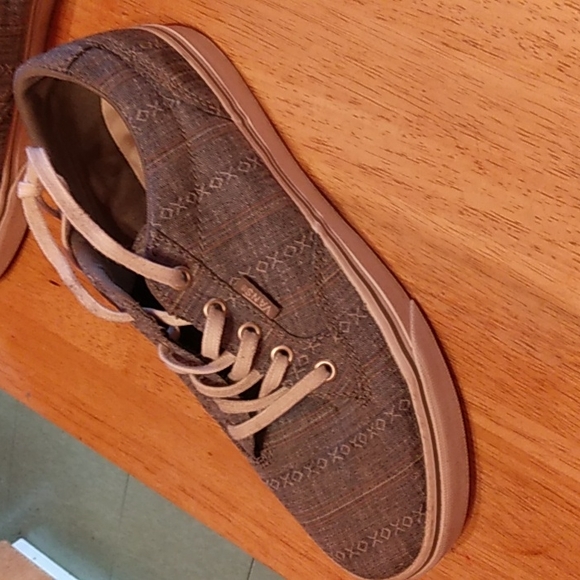 Vans - Picture 5 of 5